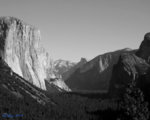 Yosemite_Valley_B_W.jpg